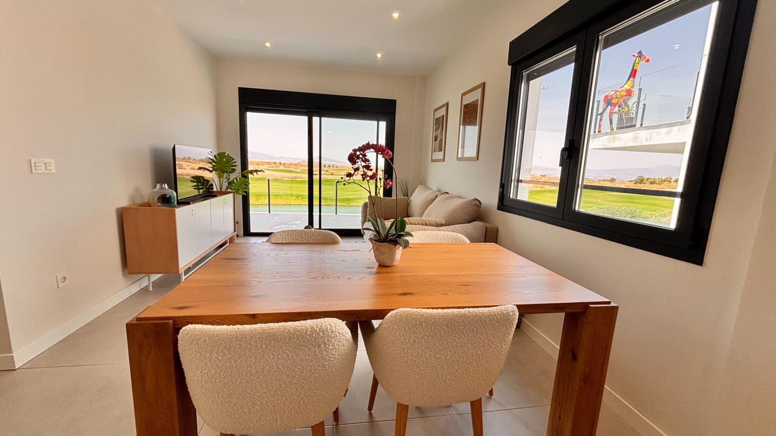 2 soverom Leilighet til salgs i Condado de Alhama med svømmebasseng - € 225 000 (Ref: 9942457)