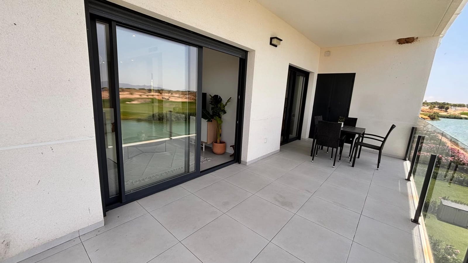 2 soverom Leilighet til salgs i Condado de Alhama med svømmebasseng - € 225 000 (Ref: 9942457)