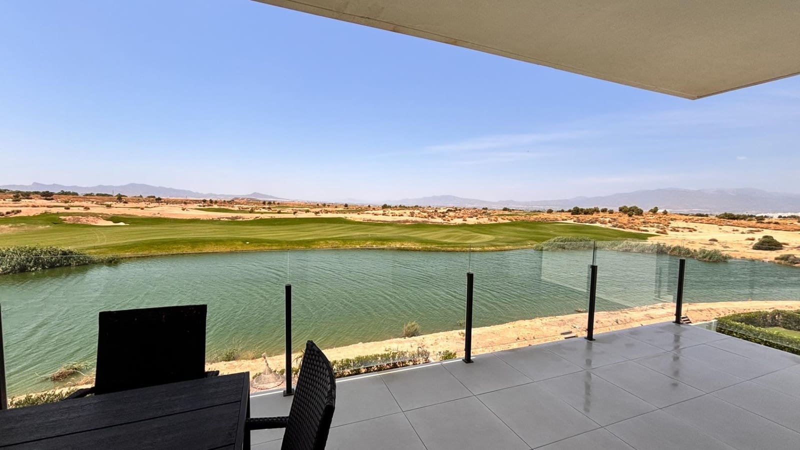 2 soverom Leilighet til salgs i Condado de Alhama med svømmebasseng - € 225 000 (Ref: 9942457)