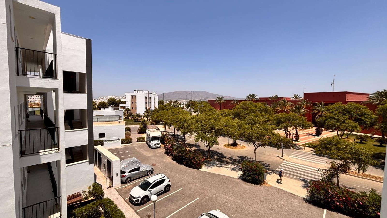2 soverom Leilighet til salgs i Condado de Alhama med svømmebasseng - € 225 000 (Ref: 9942457)