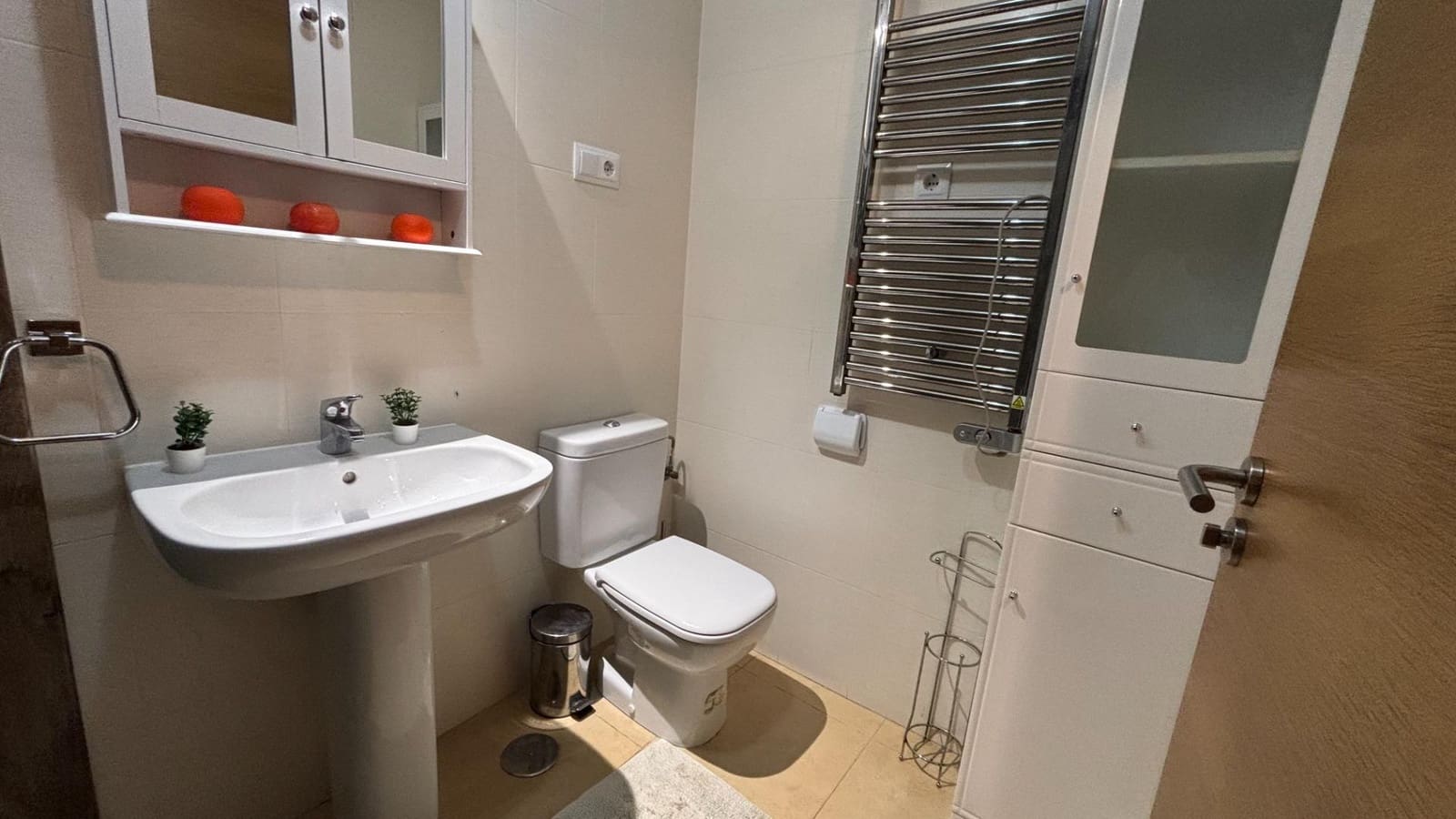 2 soverom Leilighet til salgs i Condado de Alhama med svømmebasseng - € 118 000 (Ref: 9966610)