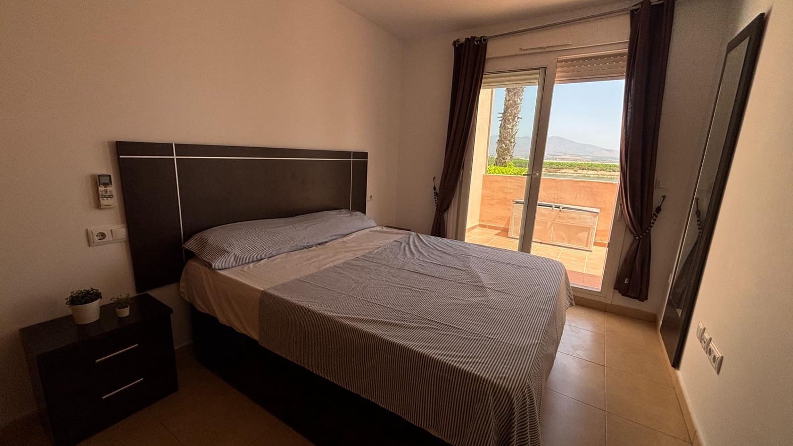 2 soverom Leilighet til salgs i Condado de Alhama med svømmebasseng - € 118 000 (Ref: 9966610)