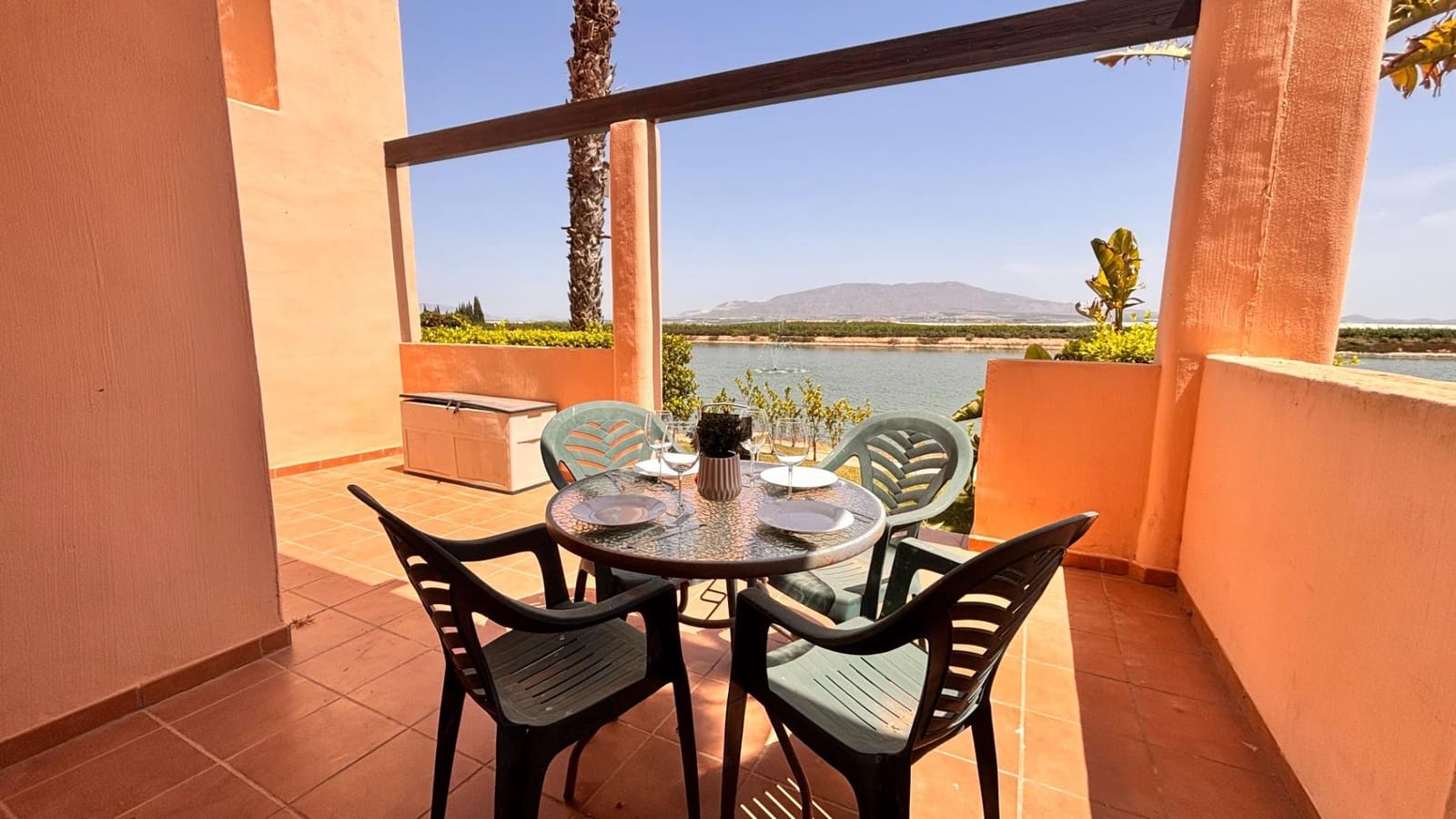 2 soverom Leilighet til salgs i Condado de Alhama med svømmebasseng - € 118 000 (Ref: 9966610)