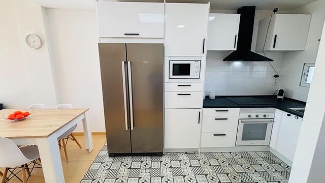 2 soveværelse Lejlighed til salg i Alhama de Murcia med swimmingpool - € 124.900 (Ref: 9975366)
