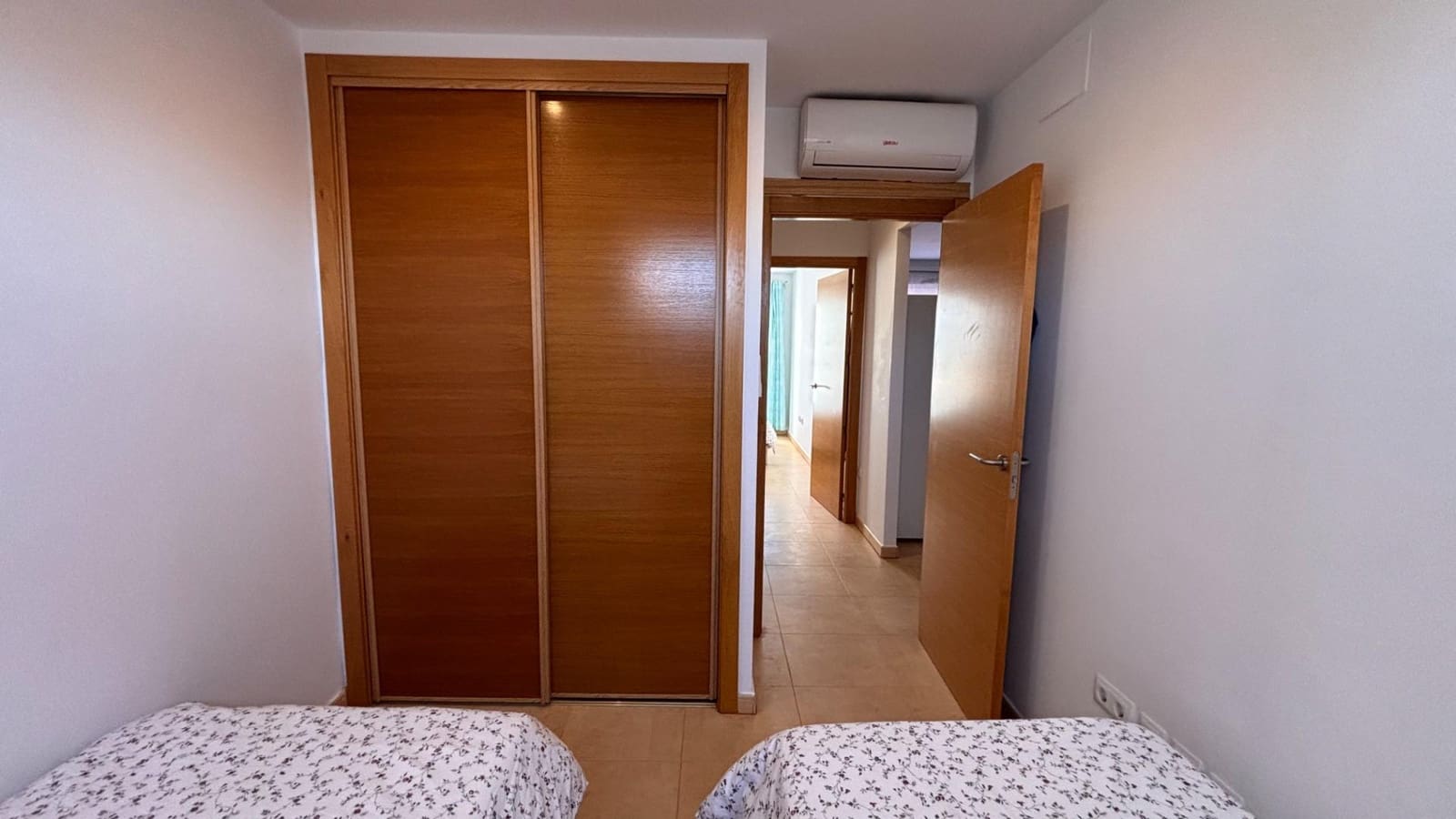 2 soveværelse Lejlighed til salg i Condado de Alhama med swimmingpool garage - € 119.900 (Ref: 9975367)