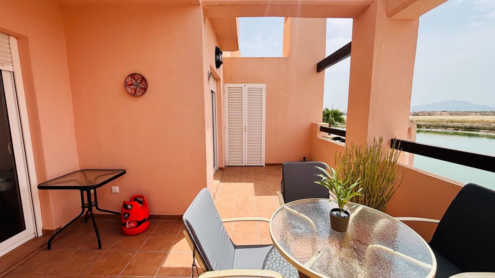 2 Zimmer Apartment zu verkaufen in Condado de Alhama mit Pool - 119.900 € (Ref: 9982944)