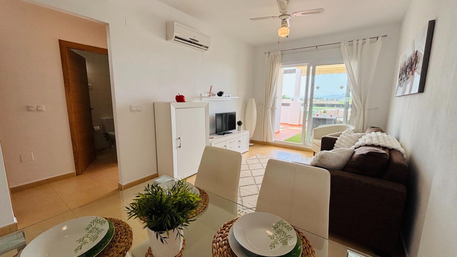 2 Zimmer Apartment zu verkaufen in Condado de Alhama mit Pool - 119.900 € (Ref: 9997095)