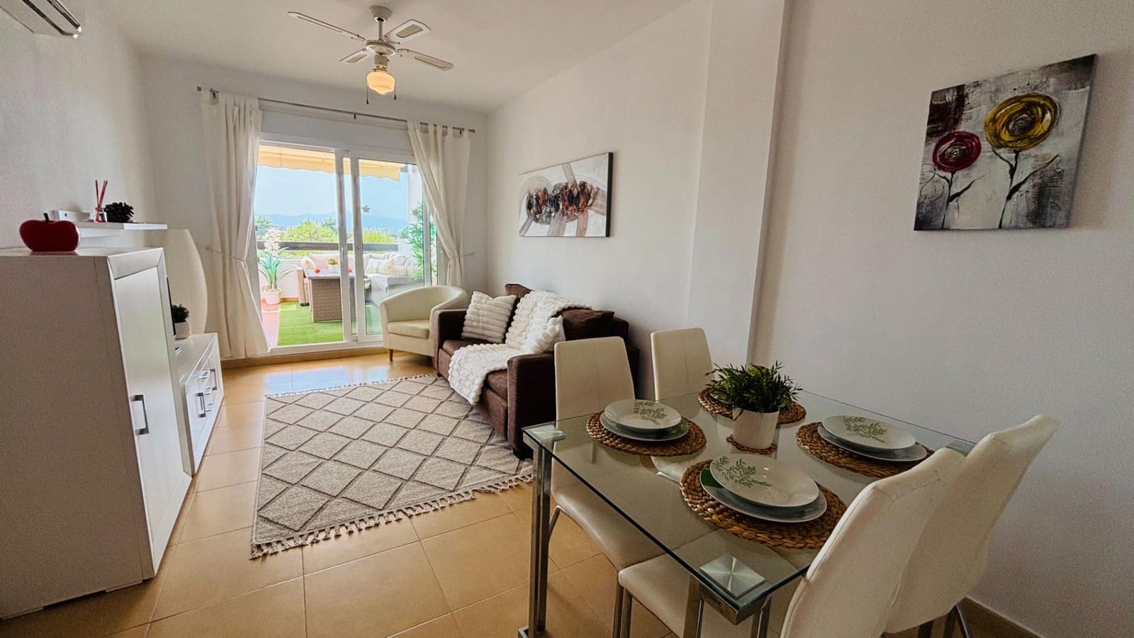 2 Zimmer Apartment zu verkaufen in Condado de Alhama mit Pool - 119.900 € (Ref: 9997095)