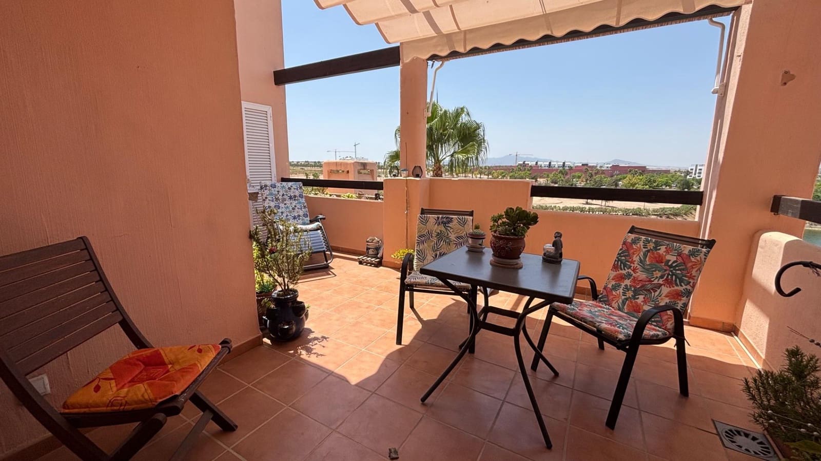 2 sovrum Lägenhet till salu i Condado de Alhama med pool - 115 000 € (Ref: 9999719)