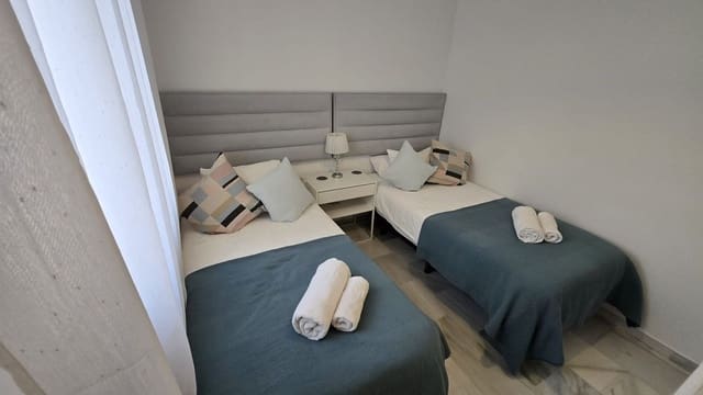 3 quarto Apartamento para venda em Bahia de Casares, Casares com piscina - 285 000 € (Ref: 10050441)