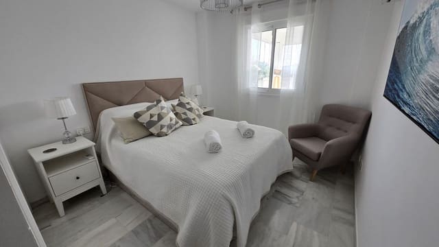 3 quarto Apartamento para venda em Bahia de Casares, Casares com piscina - 285 000 € (Ref: 10050441)
