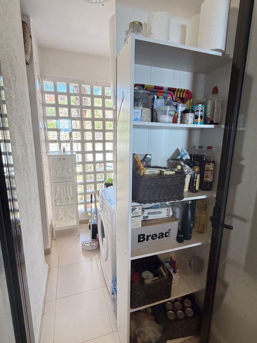 2 sypialnia Apartament na sprzedaż w La Duquesa / Puerto de la Duquesa z basenem garażem - 295 000 € (Ref: 10094925)