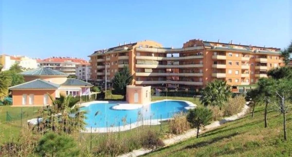 2 sovrum Lägenhet till salu i San Luis de Sabinillas med pool - 299 000 € (Ref: 10112227)
