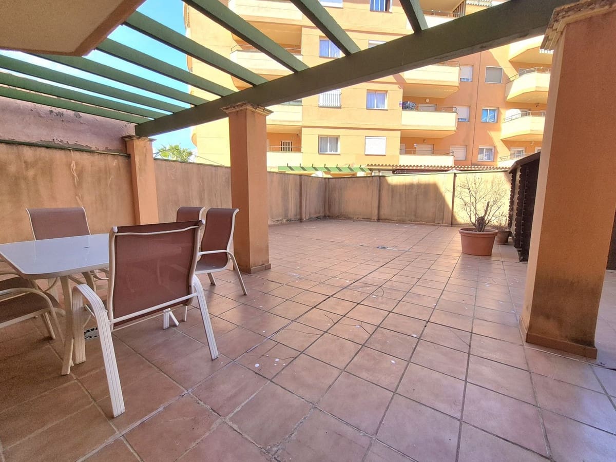 2 sovrum Lägenhet till salu i San Luis de Sabinillas med pool - 299 000 € (Ref: 10112227)