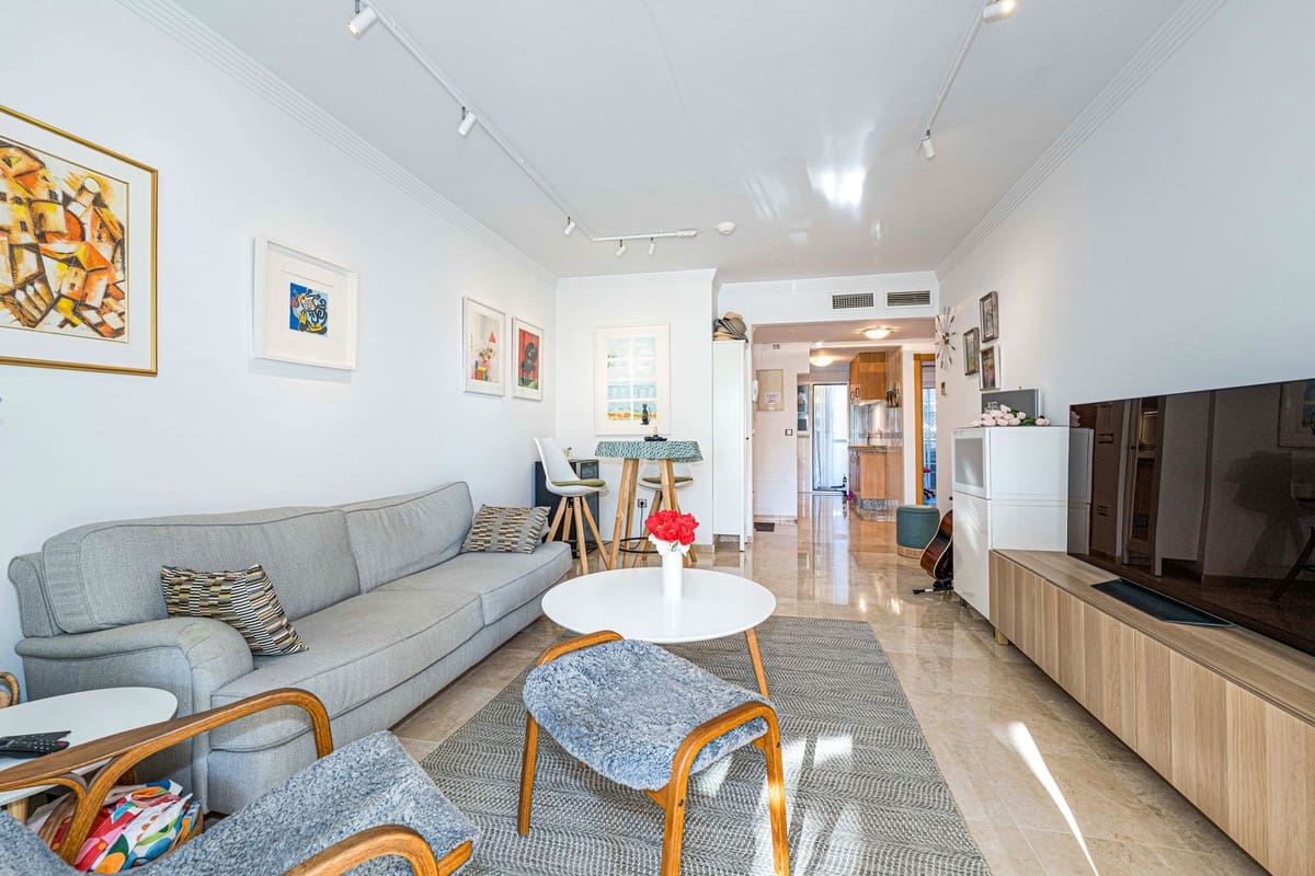 2 Zimmer Apartment zu verkaufen in La Duquesa / Puerto de la Duquesa mit Pool Garage - 360.000 € (Ref: 10174269)