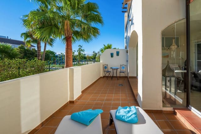 2 Zimmer Apartment zu verkaufen in La Duquesa / Puerto de la Duquesa, Manilva mit Pool Garage - 360.000 € (Ref: 10174269)