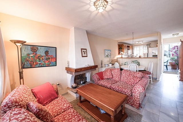 2 sovrum Lägenhet till salu i La Duquesa / Puerto de la Duquesa, Manilva med pool - 310 000 € (Ref: 10174779)