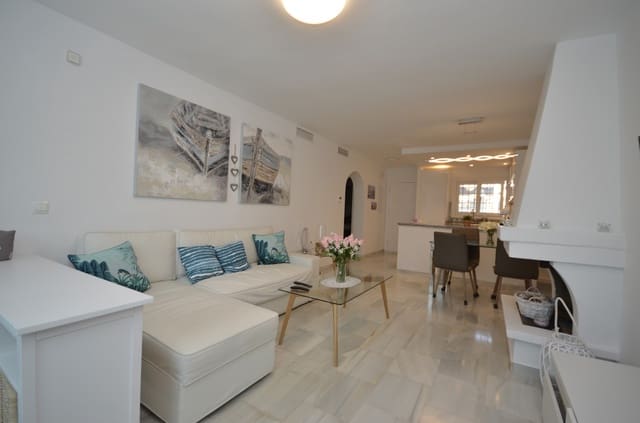 2 makuuhuone Huoneisto lomavuokrausta paikassa La Duquesa / Puerto de la Duquesa, Manilva mukana uima-altaan - 1 200 € (Ref: 3869663)