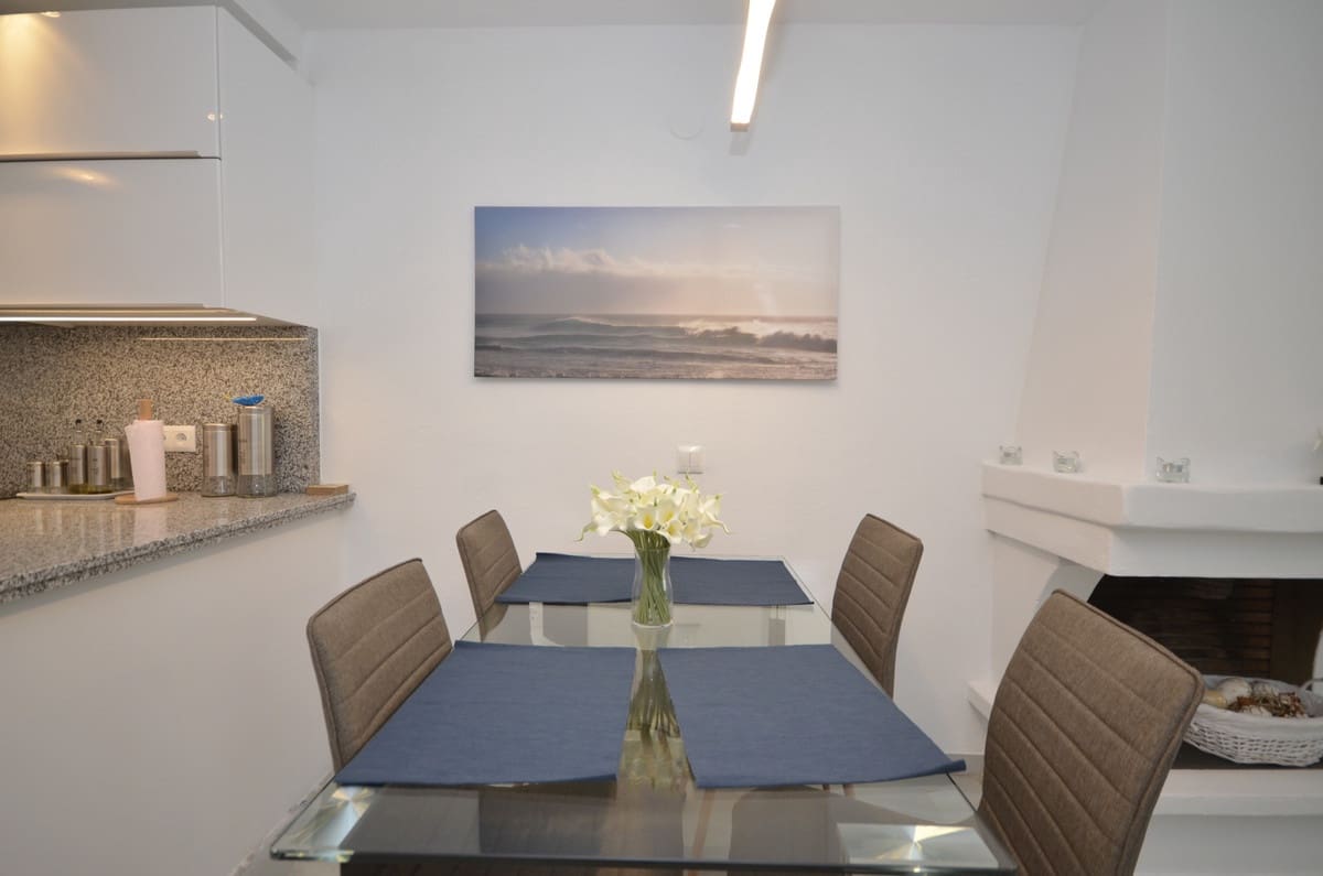 2 makuuhuone Huoneisto lomavuokrausta paikassa La Duquesa / Puerto de la Duquesa mukana uima-altaan - 1 200 € (Ref: 3869663)