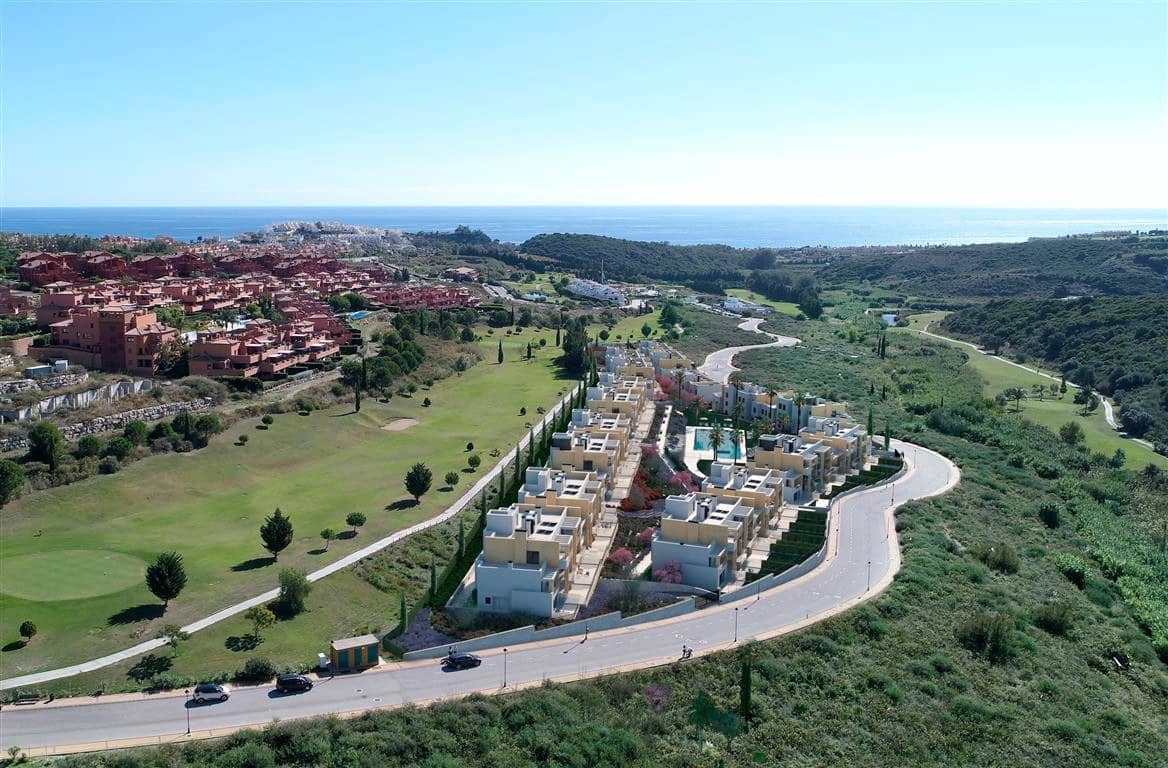 2 chambre Appartement à vendre à Bahia de Casares avec piscine garage - 390 000 € (Ref: 4126157)