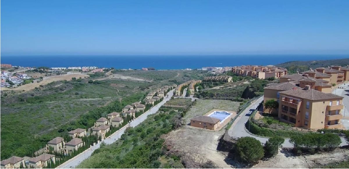 2 makuuhuone Huoneisto myytävänä paikassa Manilva mukana uima-altaan 
autotalli - 249 000 € (Ref: 5100688)