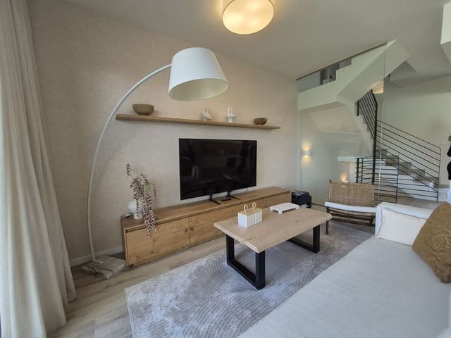 3 sovrum Hus till salu i Manilva med pool garage - 547 000 € (Ref: 5181985)