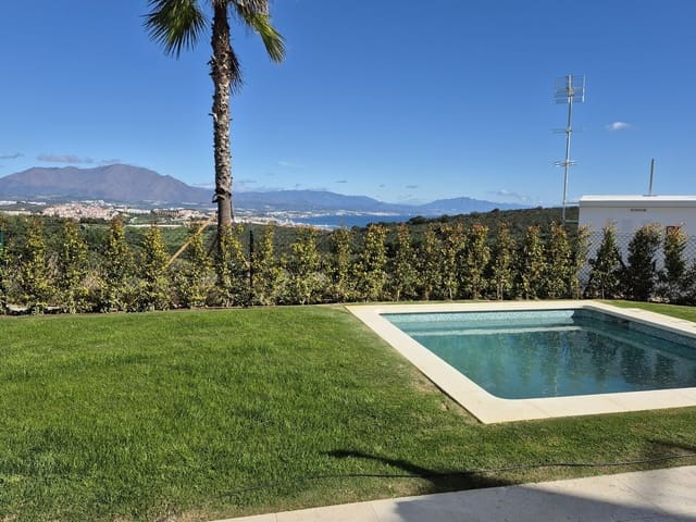 3 sovrum Hus till salu i Manilva med pool garage - 595 000 € (Ref: 5181985)