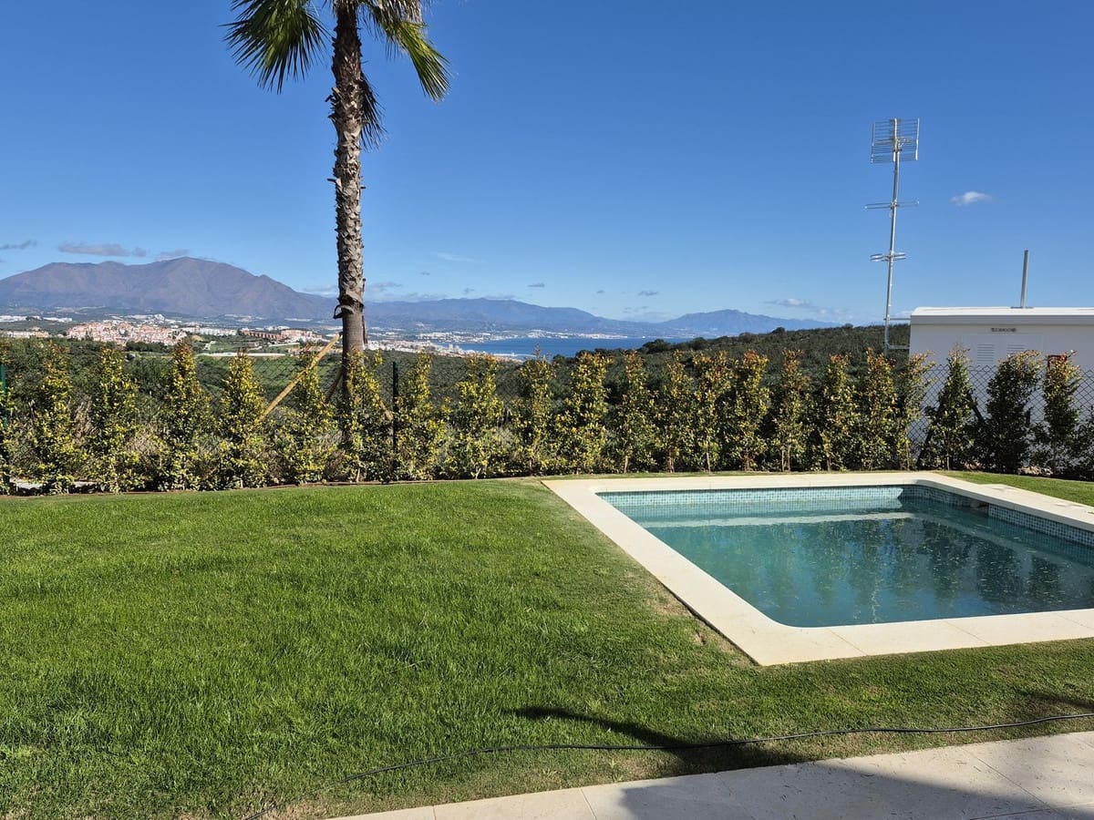 3 Zimmer Haus zu verkaufen in Manilva mit Pool Garage - 595.000 € (Ref: 5181985)