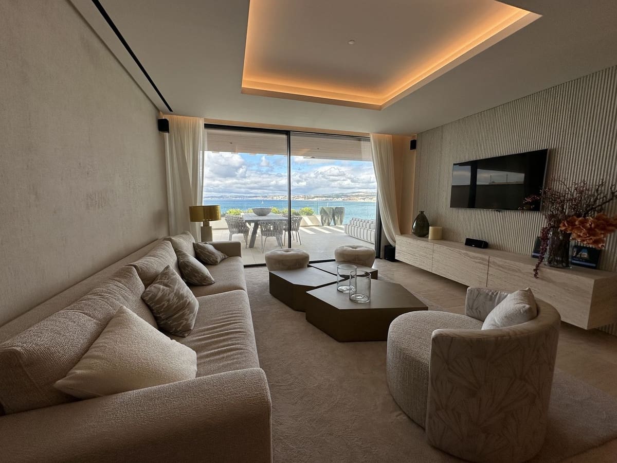 2 Zimmer Apartment zu verkaufen in Estepona mit Pool Garage - 2.300.000 € (Ref: 5181986)