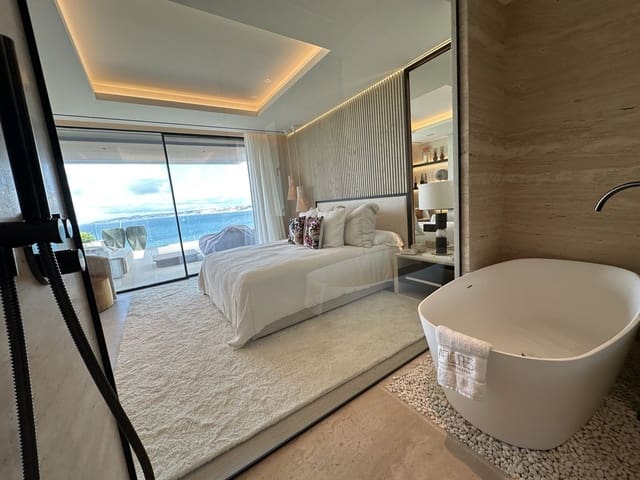 2 Zimmer Apartment zu verkaufen in Estepona mit Pool Garage - 2.300.000 € (Ref: 5181986)