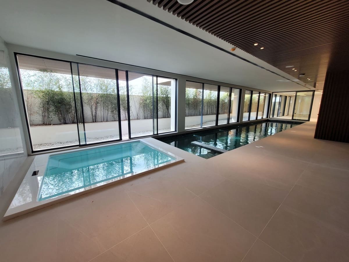 Ático de 3 habitaciones en Estepona en venta con piscina garaje - 4.290.000 € (Ref: 6288280)