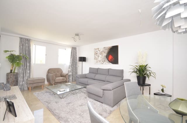 2 soveværelse Penthouse til salg i La Duquesa / Puerto de la Duquesa, Manilva med swimmingpool garage - € 439.000 (Ref: 6288281)