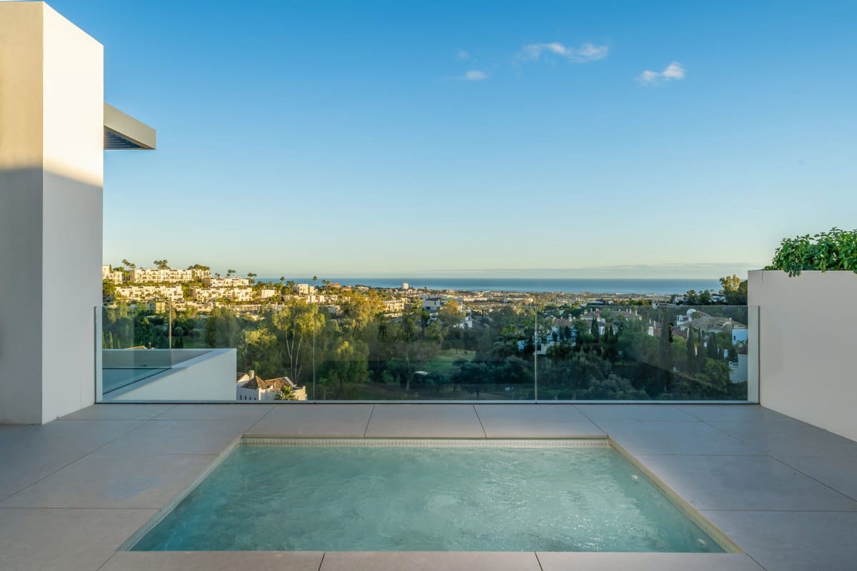 2 slaapkamer Penthouse te koop in Benahavis met zwembad garage - € 1.027.000 (Ref: 6469550)