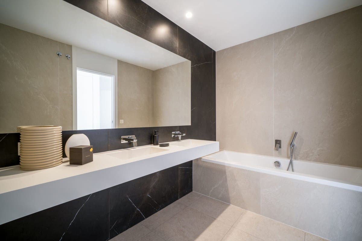 2 slaapkamer Penthouse te koop in Benahavis met zwembad garage - € 1.027.000 (Ref: 6469550)