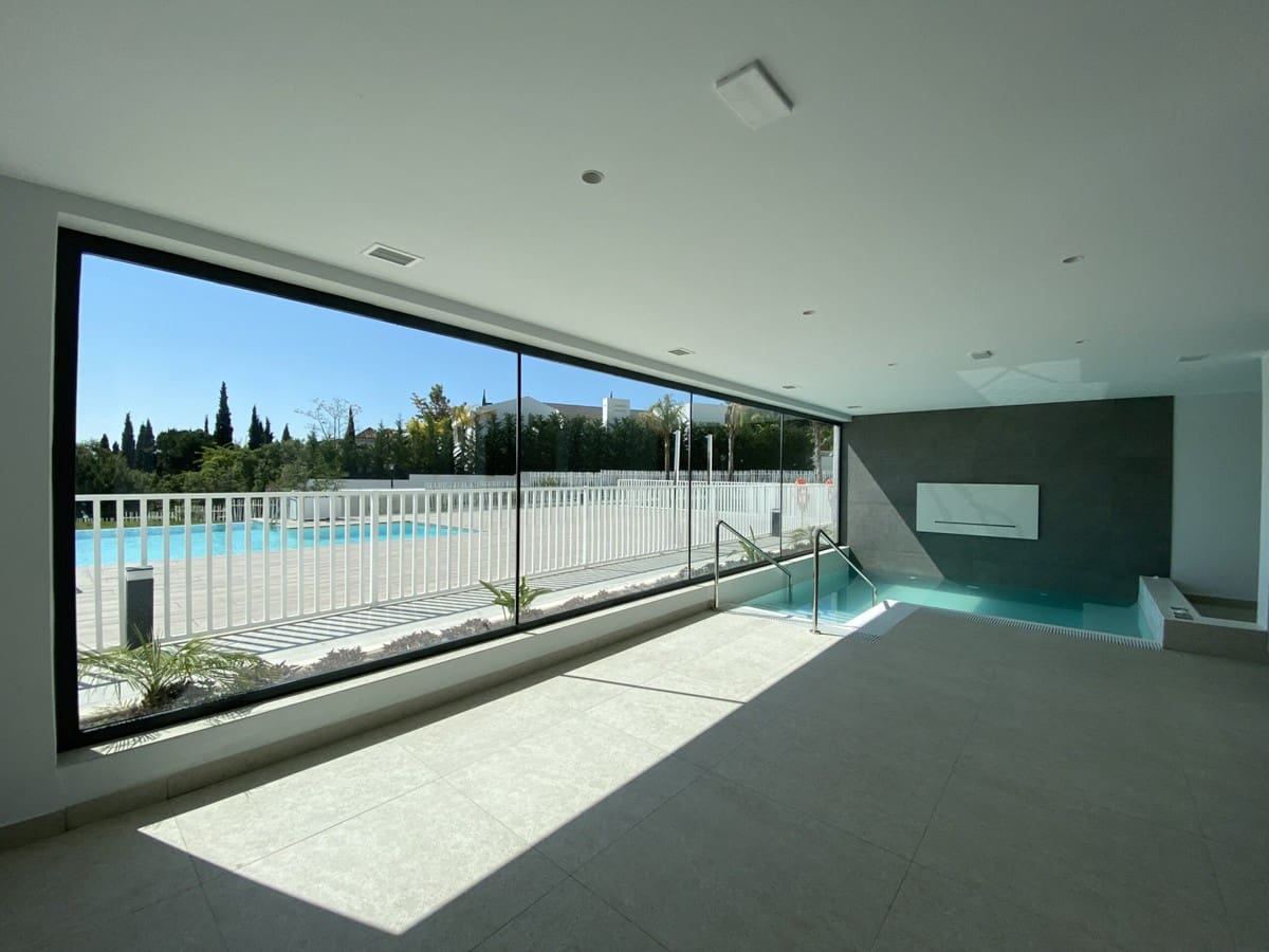 2 slaapkamer Penthouse te koop in Benahavis met zwembad garage - € 1.027.000 (Ref: 6469550)