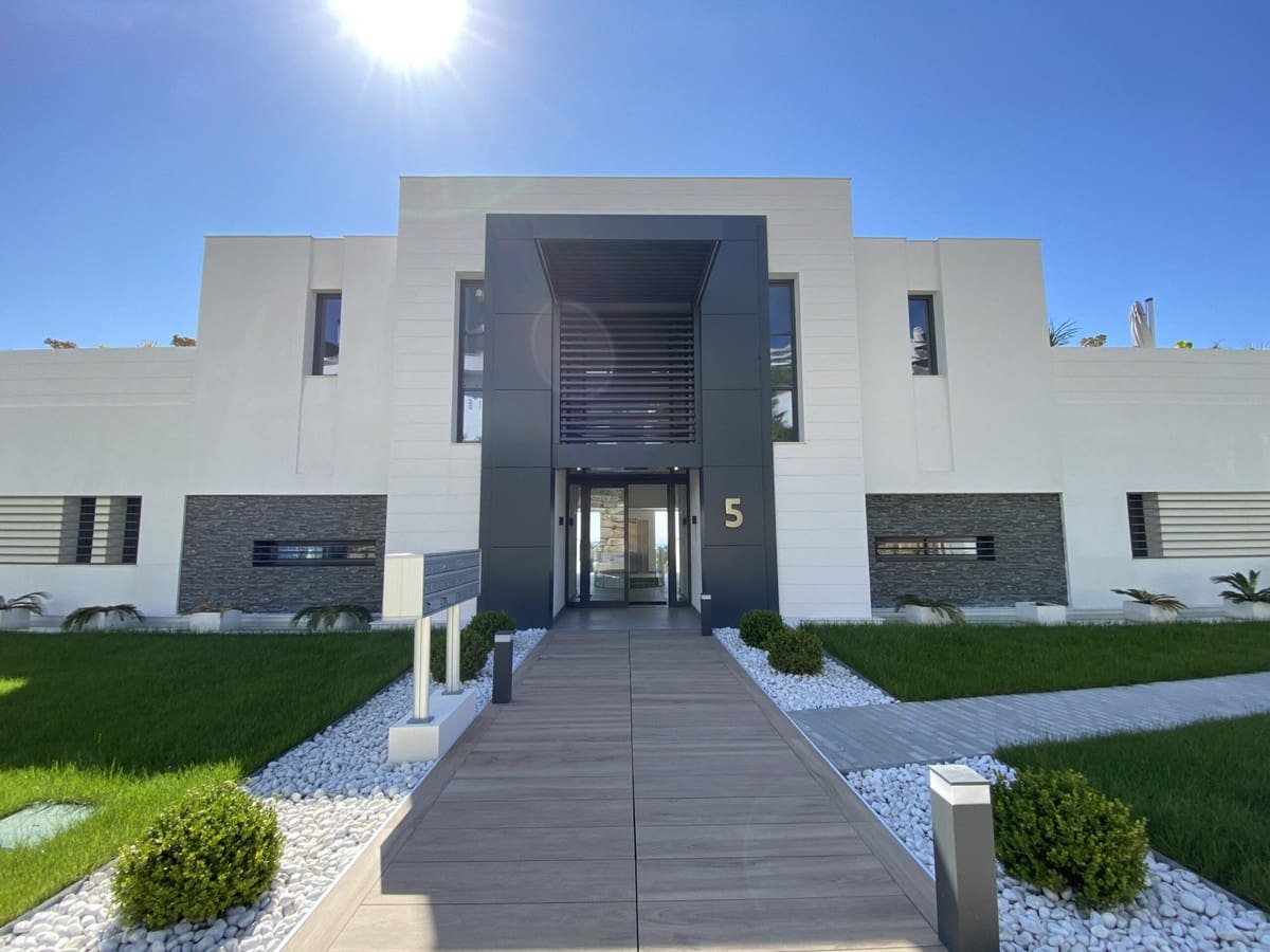 2 slaapkamer Penthouse te koop in Benahavis met zwembad garage - € 1.027.000 (Ref: 6469550)