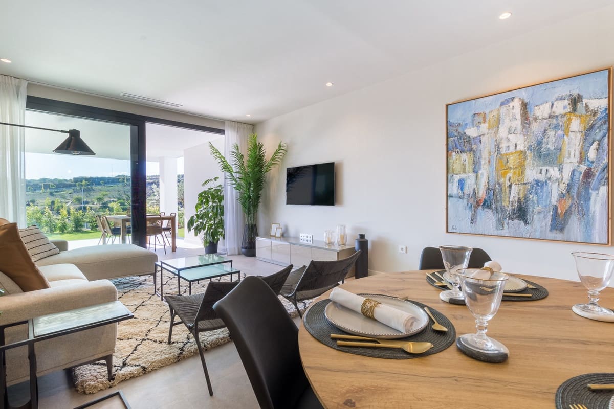 4 soverom Penthouse til salgs i Estepona med svømmebasseng garasje - € 590 000 (Ref: 6636252)