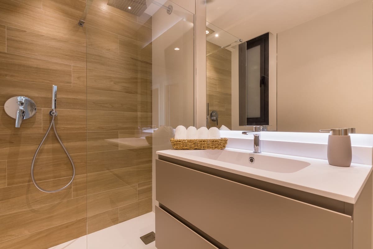 4 soverom Penthouse til salgs i Estepona med svømmebasseng garasje - € 590 000 (Ref: 6636252)