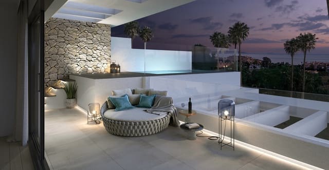 4 sovrum Takvåning till salu i Estepona med pool garage - 1 695 000 € (Ref: 6638098)