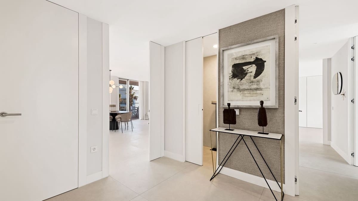 3 sypialnia Dom blizniak na sprzedaż w Estepona z basenem garażem - 1 950 000 € (Ref: 6902315)