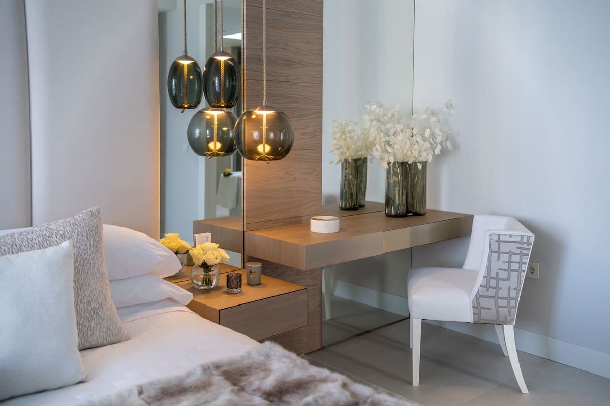 3 slaapkamer Halfvrijstaande villa te koop in Estepona met zwembad garage - € 1.950.000 (Ref: 6902315)