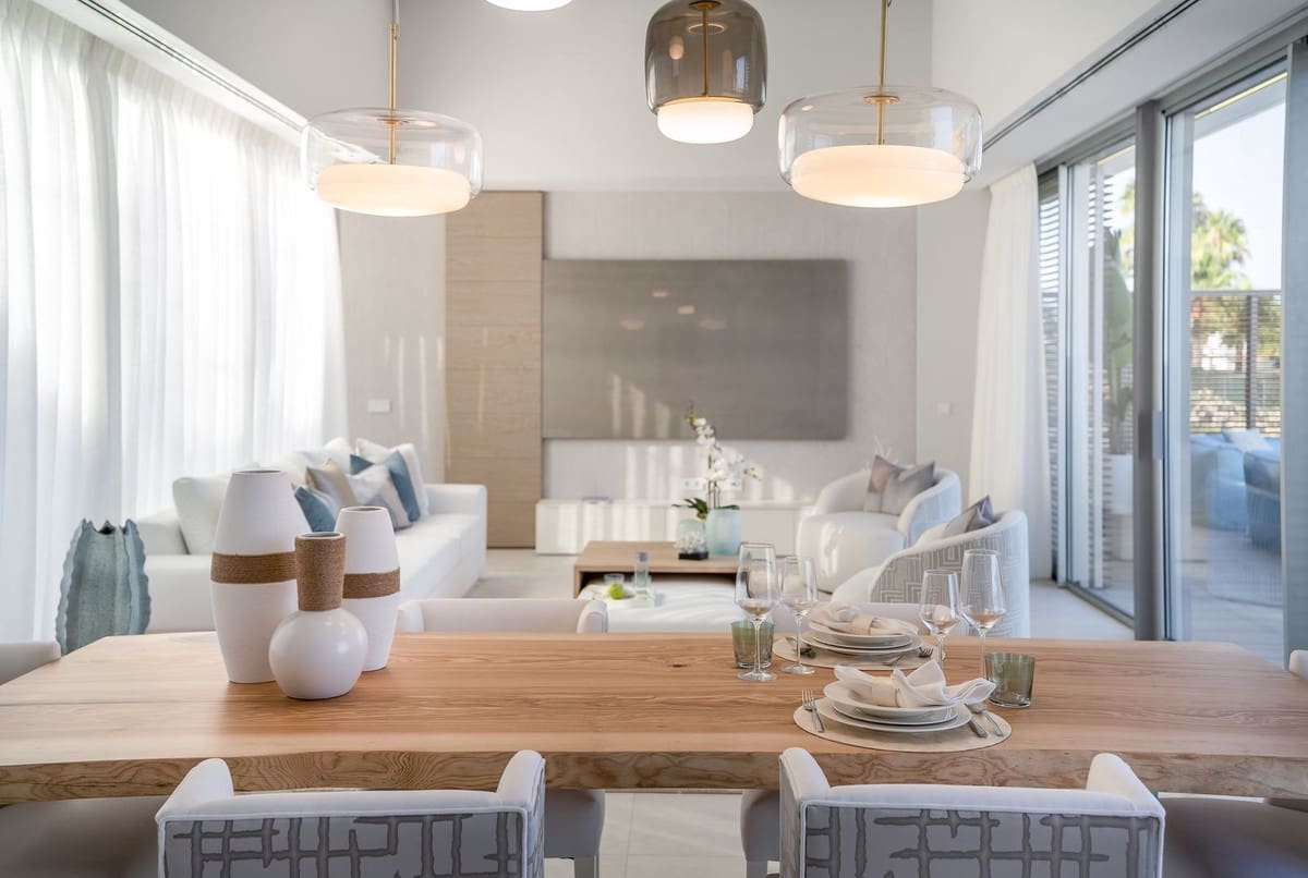 3 slaapkamer Halfvrijstaande villa te koop in Estepona met zwembad garage - € 1.950.000 (Ref: 6902315)