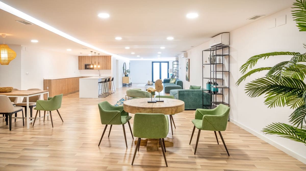 3 slaapkamer Halfvrijstaande villa te koop in Estepona met zwembad garage - € 1.950.000 (Ref: 6902315)