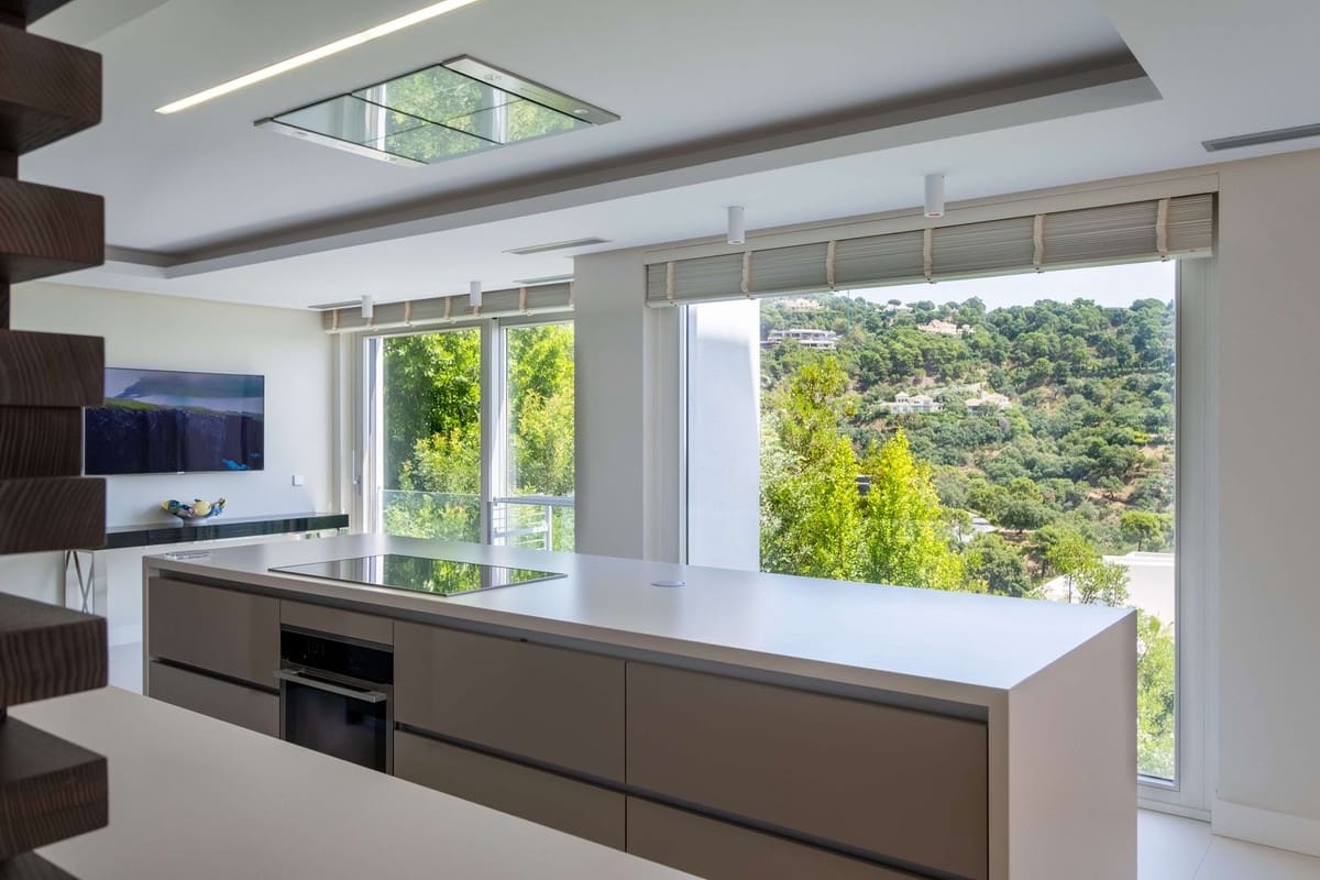 5 sypialnia Willa na sprzedaż w La Zagaleta z basenem garażem - 9 400 000 € (Ref: 7286662)