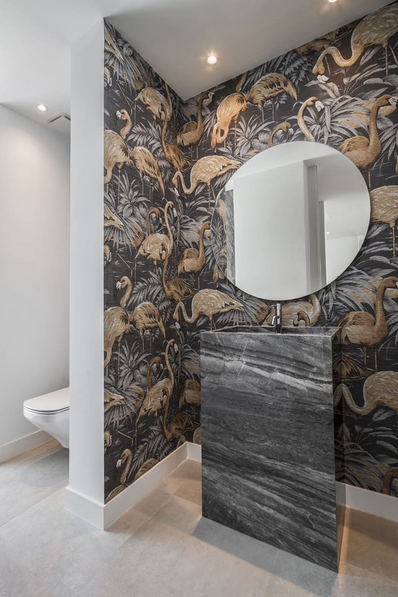 4 bedroom Villa for sale in Estepona with pool garage - € 2,775,000 (Ref: 7403501)