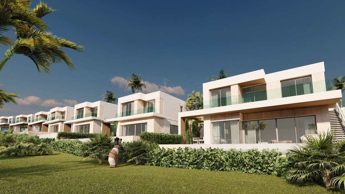 3 chambre Villa/Maison à vendre à Estepona avec piscine garage - 1 025 000 € (Ref: 7970568)