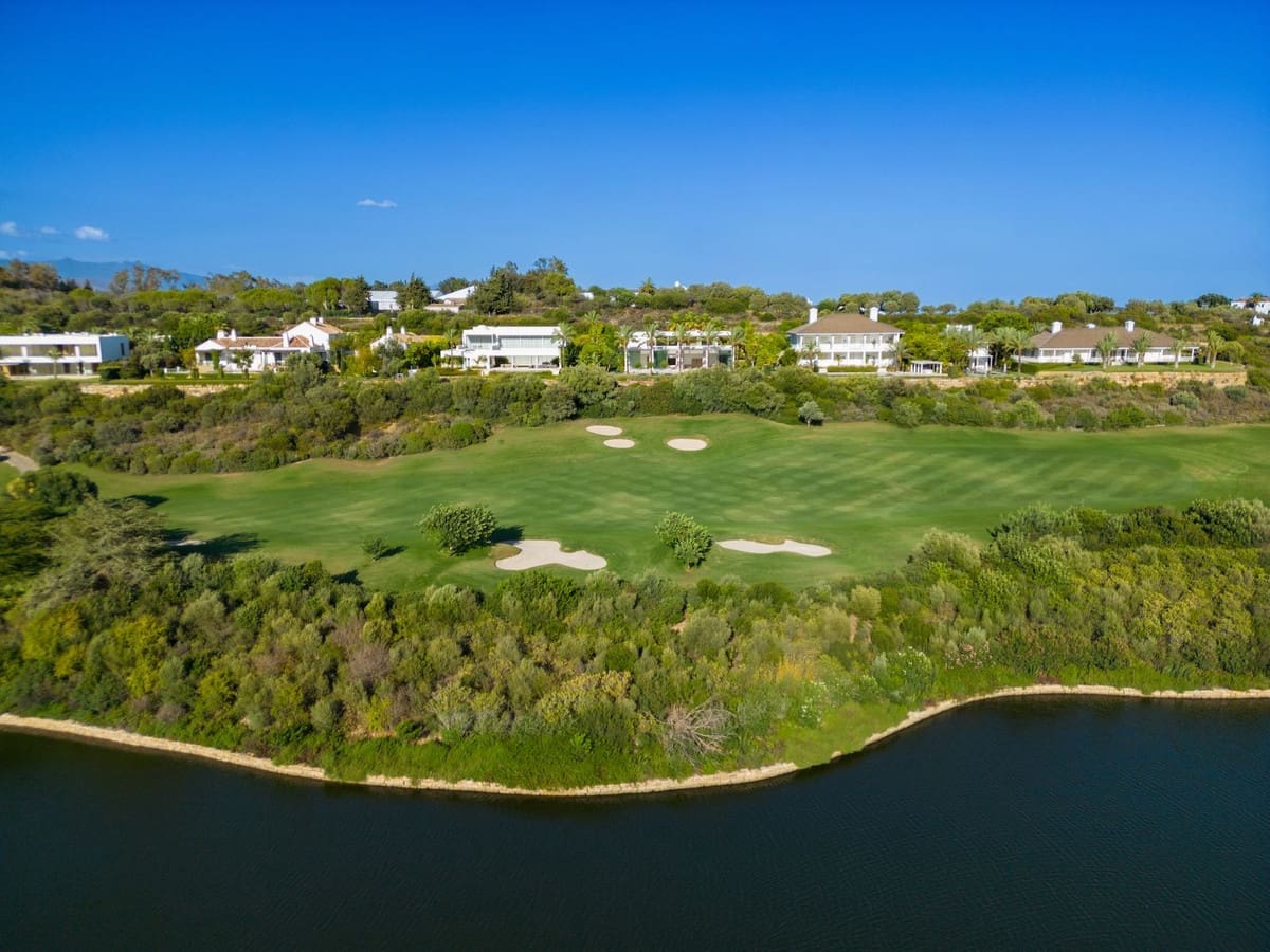 4 soverom Villa til salgs i Bahia de Casares med svømmebasseng garasje - € 5 160 000 (Ref: 8145986)