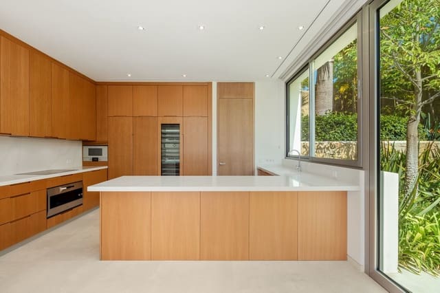 4 soverom Villa til salgs i Bahia de Casares, Casares med svømmebasseng garasje - € 5 160 000 (Ref: 8145986)