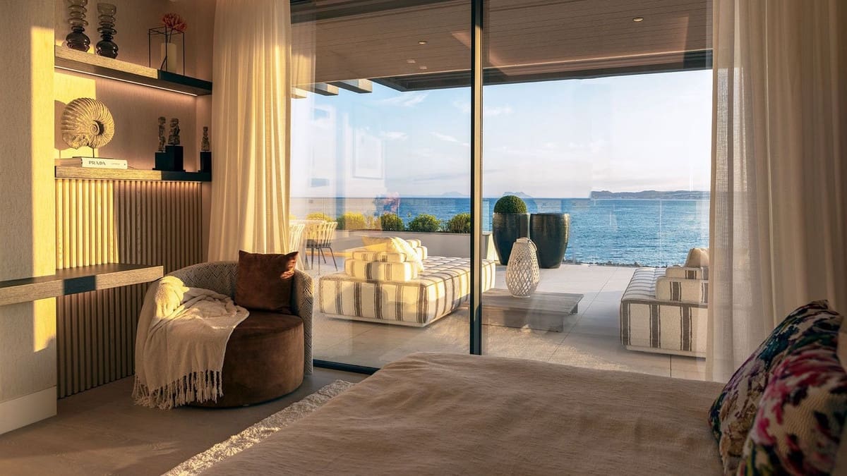 2 soveværelse Lejlighed til salg i Estepona med swimmingpool garage - € 2.380.000 (Ref: 8169935)