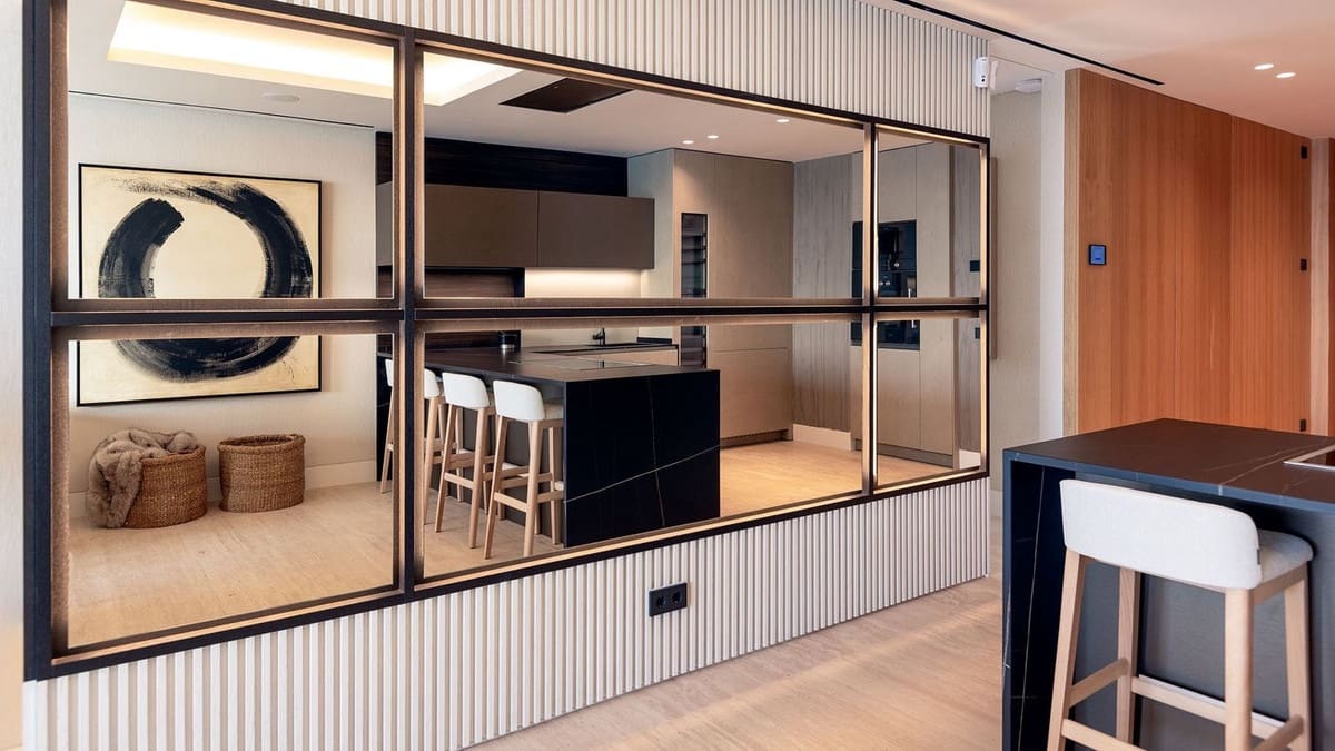 2 chambre Appartement à vendre à Estepona avec piscine garage - 2 380 000 € (Ref: 8169935)